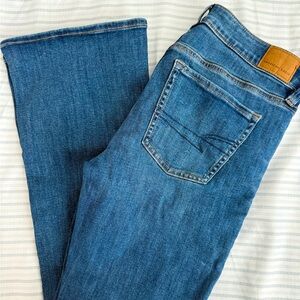 American Eagle Next Level Stretch Jeans Boot cut. Size 6